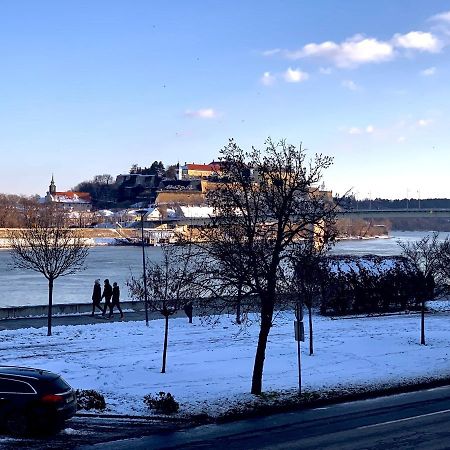 Apartman Danube Apartment Novi Sad Exterior photo