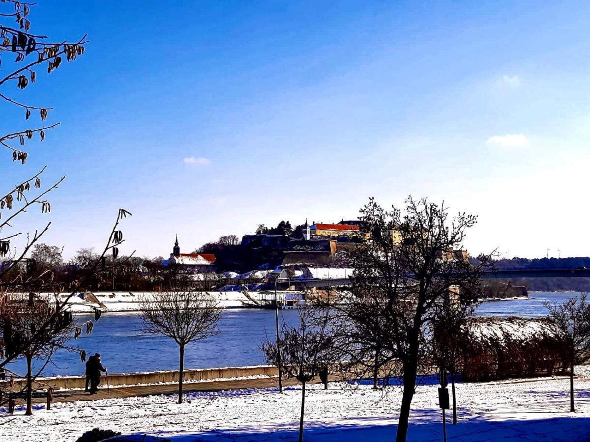 Apartman Danube Apartment Novi Sad Exterior photo